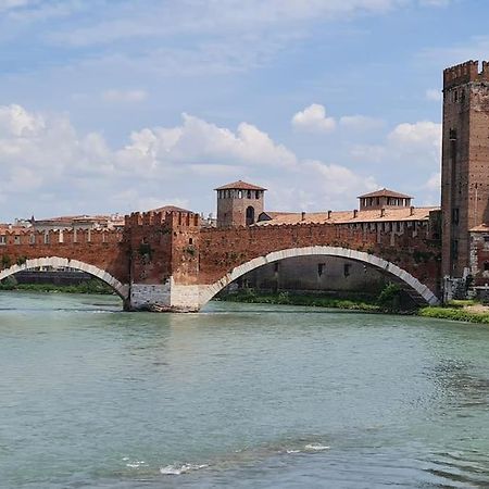 Queen Verona Luxury Apartment Eksteriør bilde