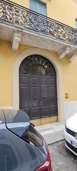 Queen Verona Luxury Apartment Eksteriør bilde